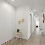 Апартаменты Wave The Waves *