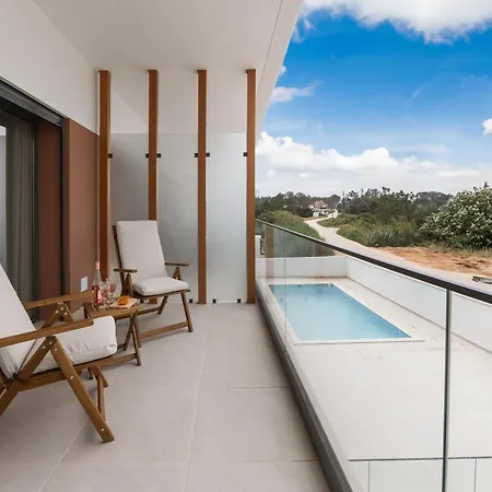 Wave The Waves Apartment