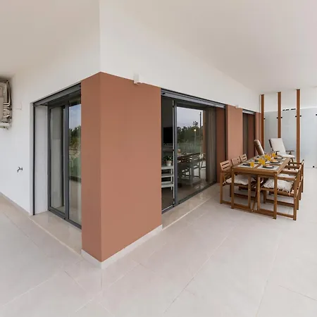 Wave The Waves * Nazaré